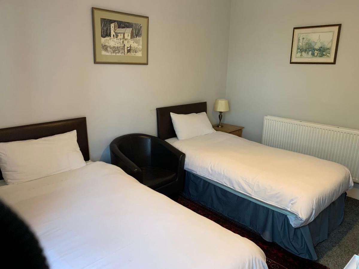 Hotel The Red House Grantham Habitación foto